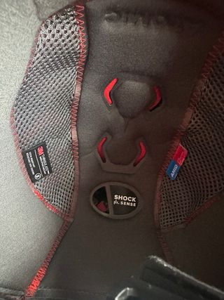 Casco esqui atomic