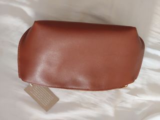 Mini bolso o neceser de piel