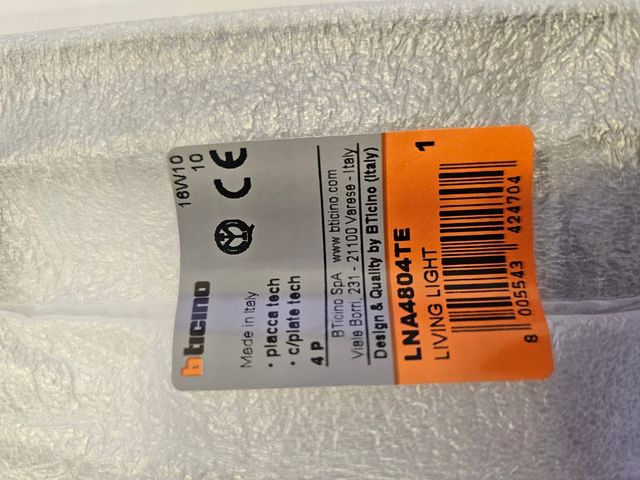 Placas tech bticino LNA4804TE