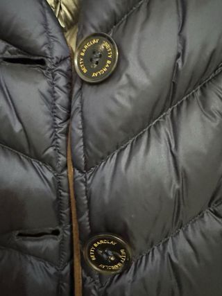 Magnífico plumifero de primera marca 