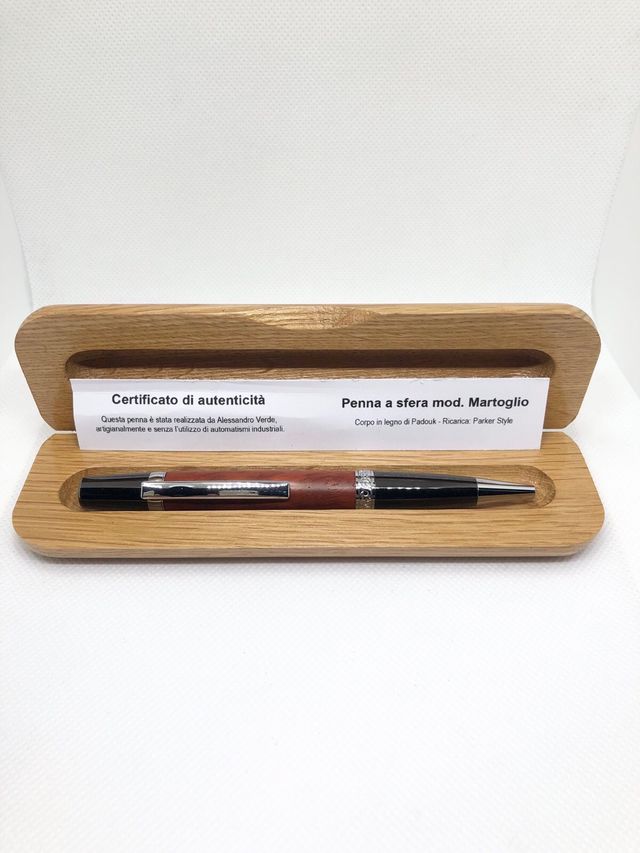 Penna a sfera in legno di Padouk con custodia
