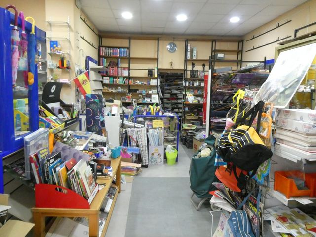 ALQUILER LOCAL COMERCIAL