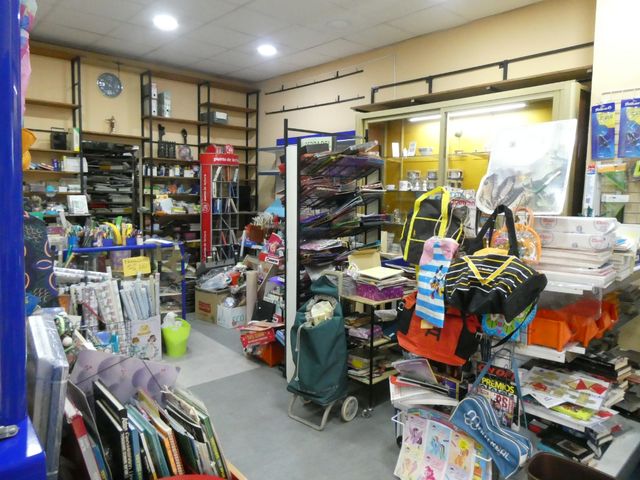 ALQUILER LOCAL COMERCIAL