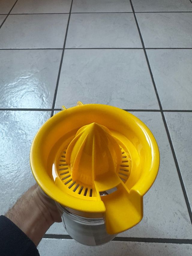 Caraffa spremiagrumi in vetro