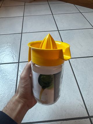 Caraffa spremiagrumi in vetro