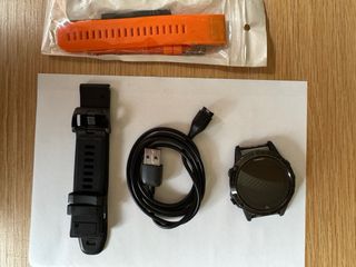 Garmin fenix 5 sapphire- muy buen estado
