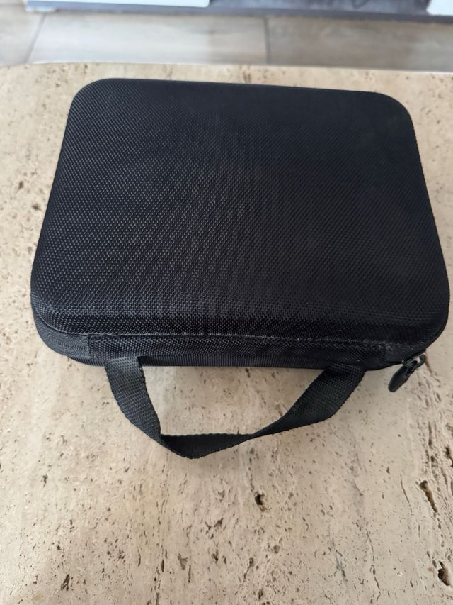 Maleta con accesorios para gopro