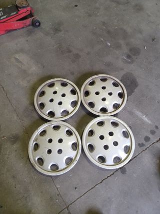 Tapacubos Renault 19