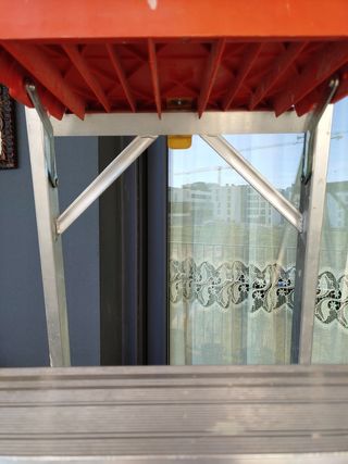 ESCALERA DE TIJERA ALUMINIO REFORZADO 7 PELDAÑOS.