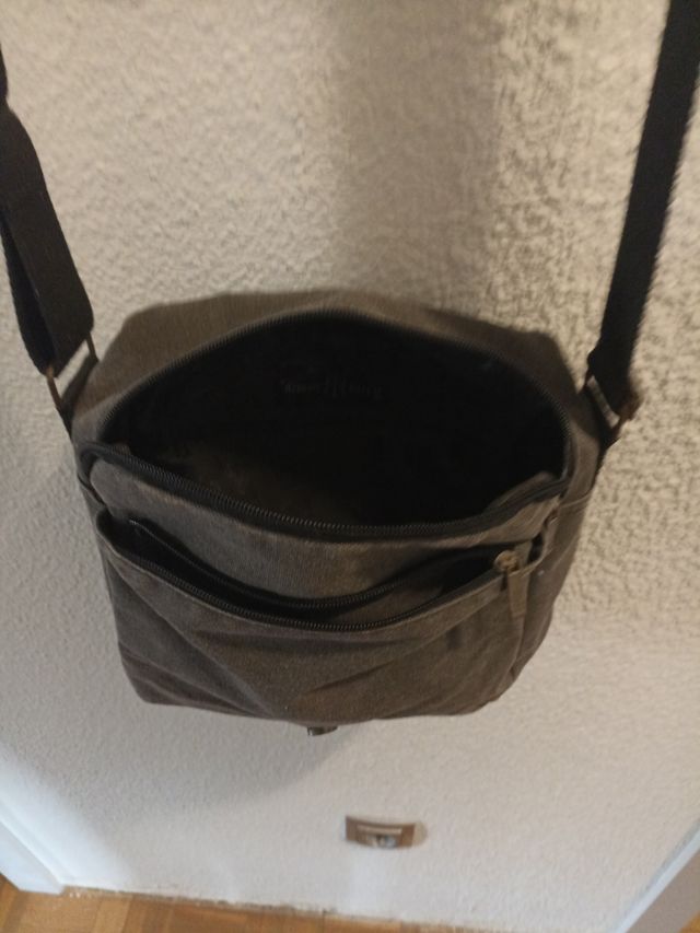 Bolso de hombre cuatro bolsillos