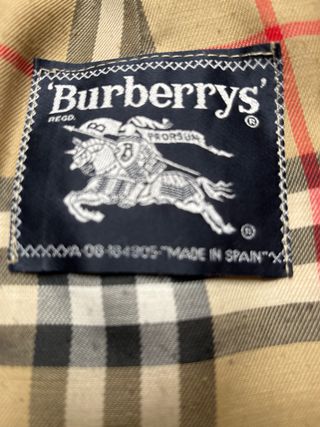 Gabardina Burberry caballero