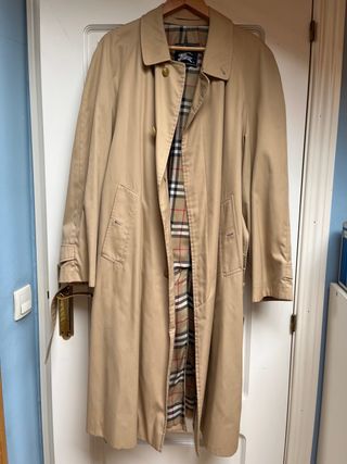 Gabardina Burberry caballero