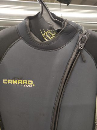 Traje de buceo Camaro