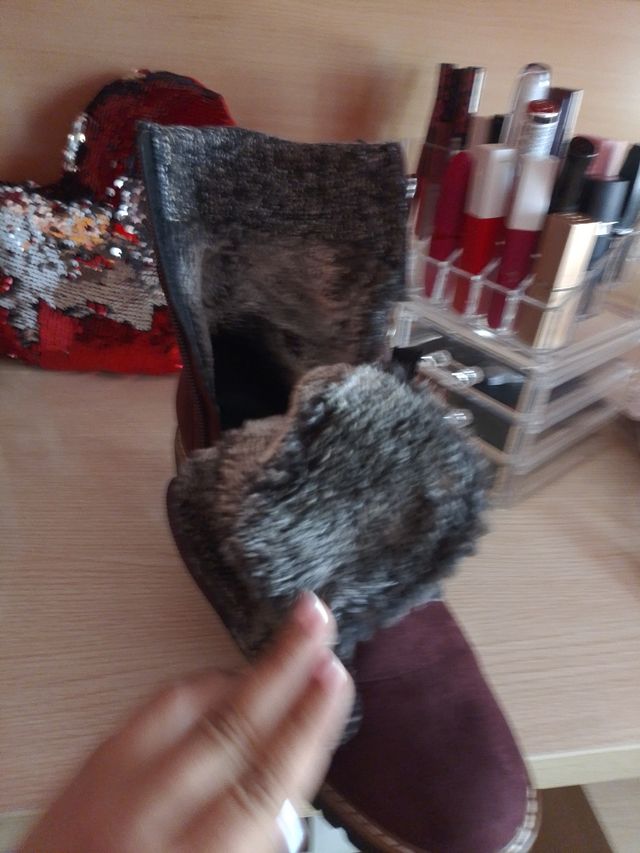 Botín alto de mujer con pelo