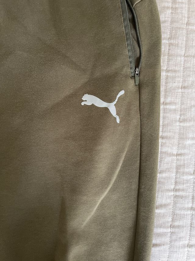 Pantalon Puma verde