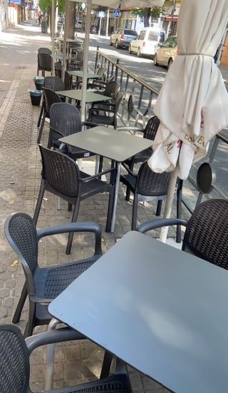 Oferta conjunto mesas y sillas Miranda