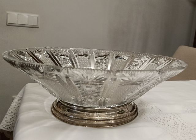 Centro con cristal tallado y plata