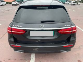 Mercedes-Benz Clase E 2021