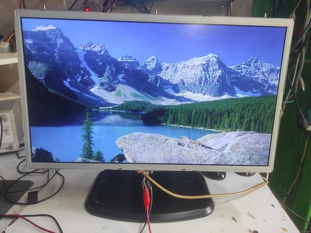 Monitor 20 pulgadas con tara