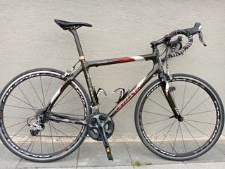 ¡OFERTA!. Bicicleta carbono Goka carretera.
