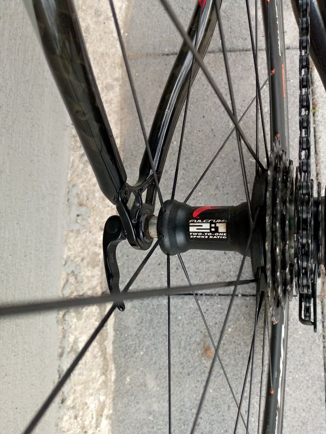 ¡OFERTA!. Bicicleta carbono Goka carretera.