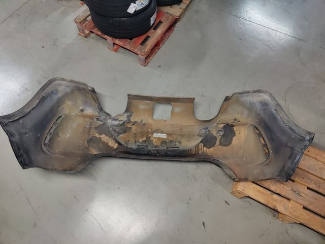 Paragolpes trasero Seat León