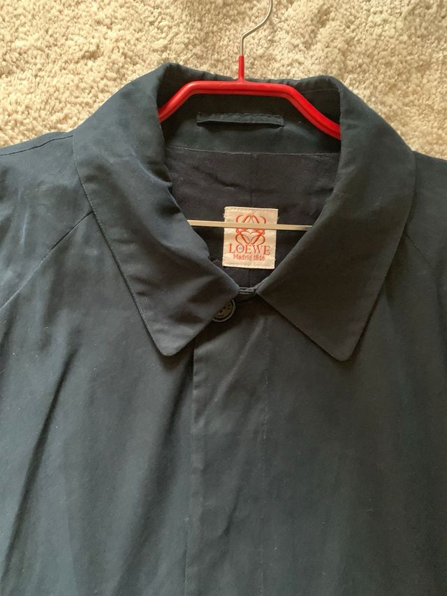 Gabardina Loewe