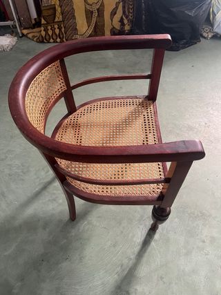 Silla sillon descalzadora butaca madera ratan