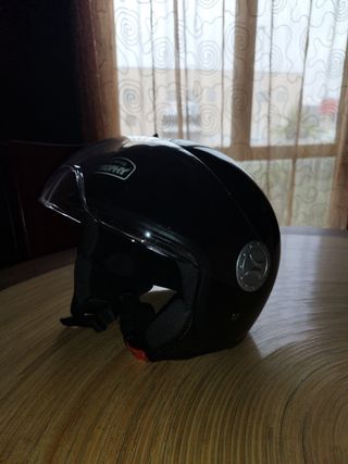 Casco moto y guantes