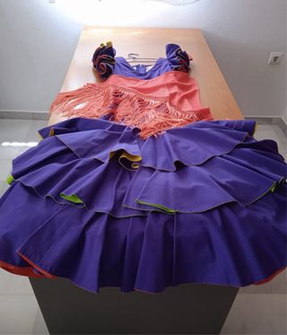 Traje de flamenca/gitana talla S.