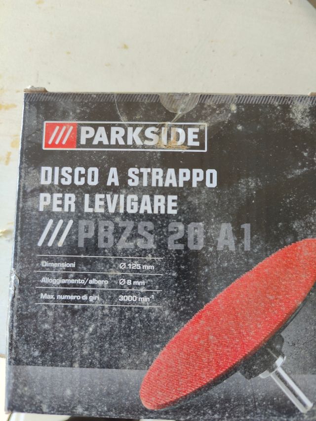 Disco a strappo per levigare