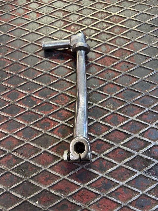 Ossa. 160 y 175 cc creo?Palanca. Arranque c