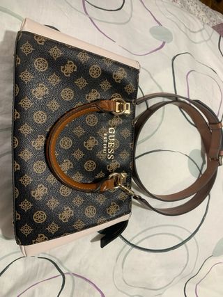 BOLSO CARTERA GUESS totalmente nueva