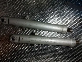 Suspensión delantera vespino