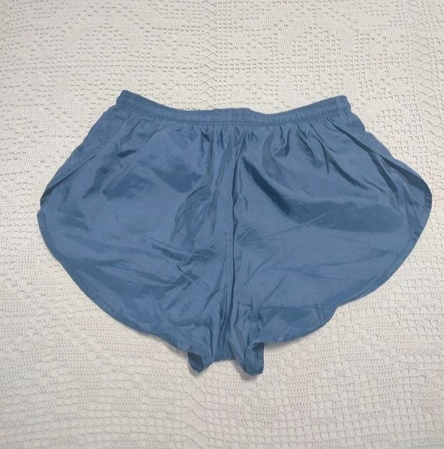 Calções desportivos para mulher