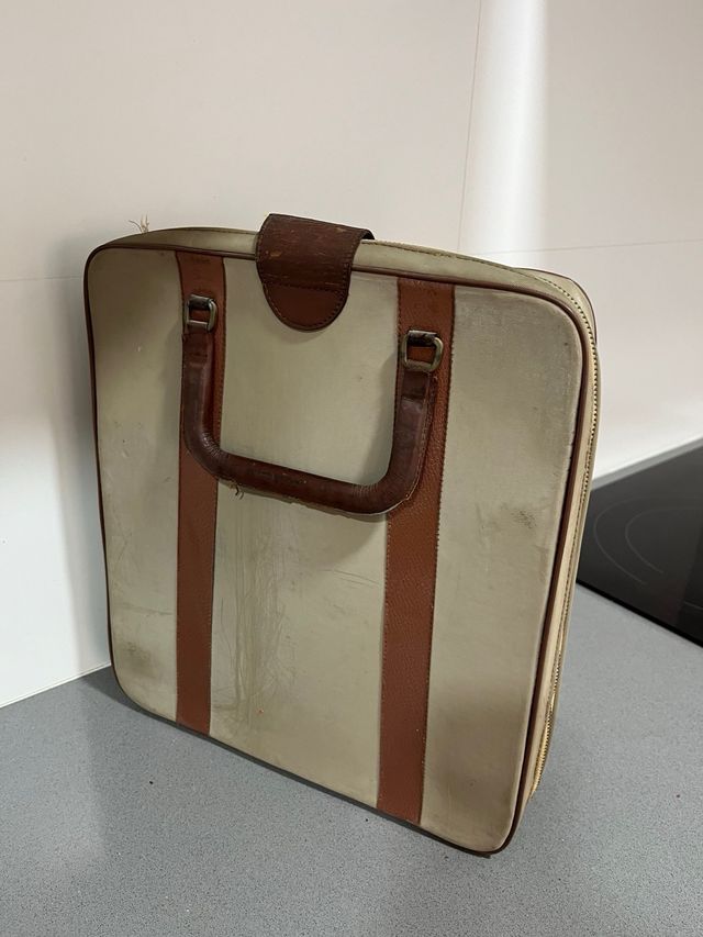 Maquina escribir H. Olivetti