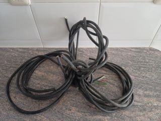 Tres mangueras de V1000