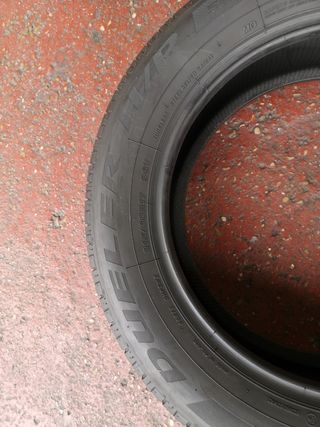 2 neumáticos 215-60R17 BRIDGESTONE 