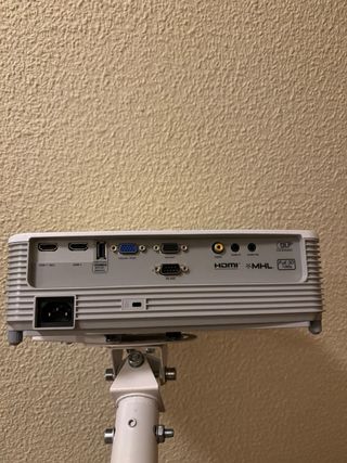 Proyector Optoma hd28i Pantalla y parlantes