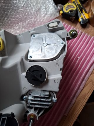 Faro de camion volvo