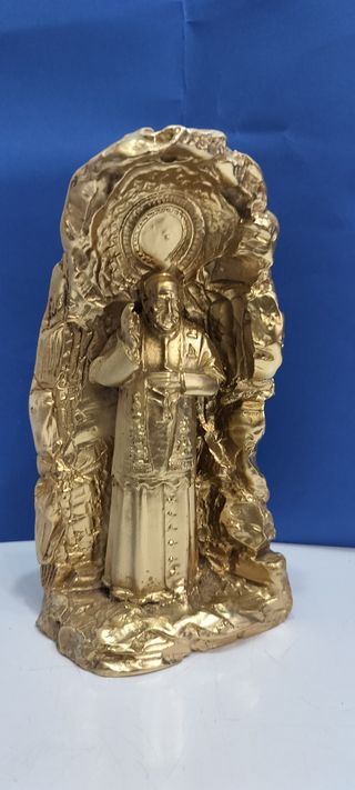 Statua DORATA del PAPA BUONO in benedizione