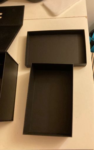 2 scatole Saint laurent Paris