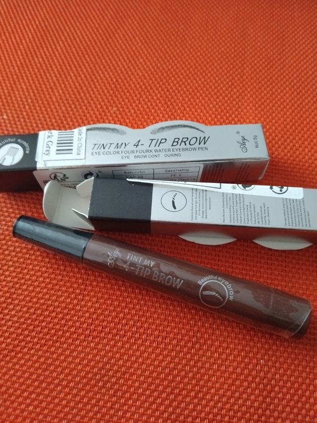 2 LAPIZES DE CEJAS -3puntos