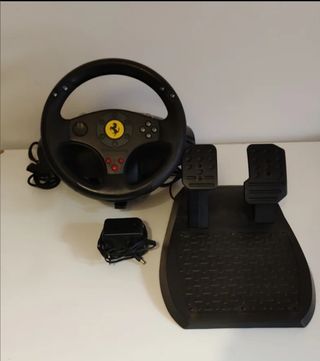 Volante e Pedaliera THRUSTMASTER 