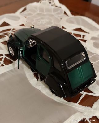 Modello auto da collezione 