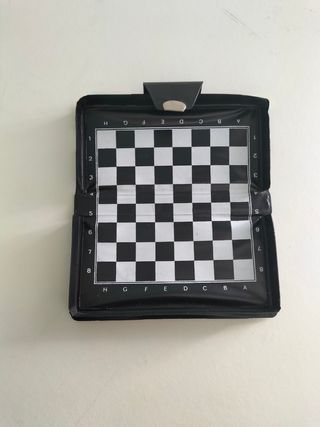 Minigioco Dama e Scacchi magnetico