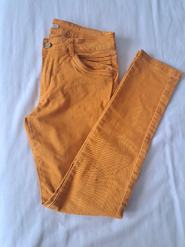 Pantalón vaquero color Sfera