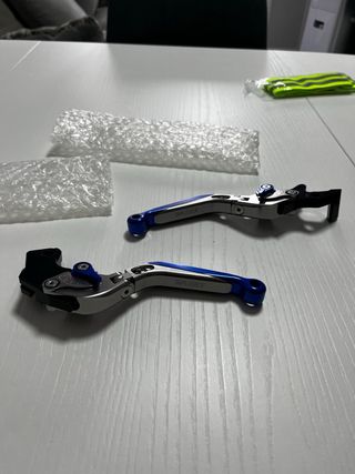 Palancas de freno y embargue de suzuki DR