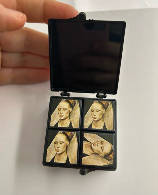 Scatola porta anelli