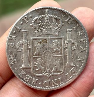 Moneda PLATA 8 Reales 1805 LIMA. CARLOS IV